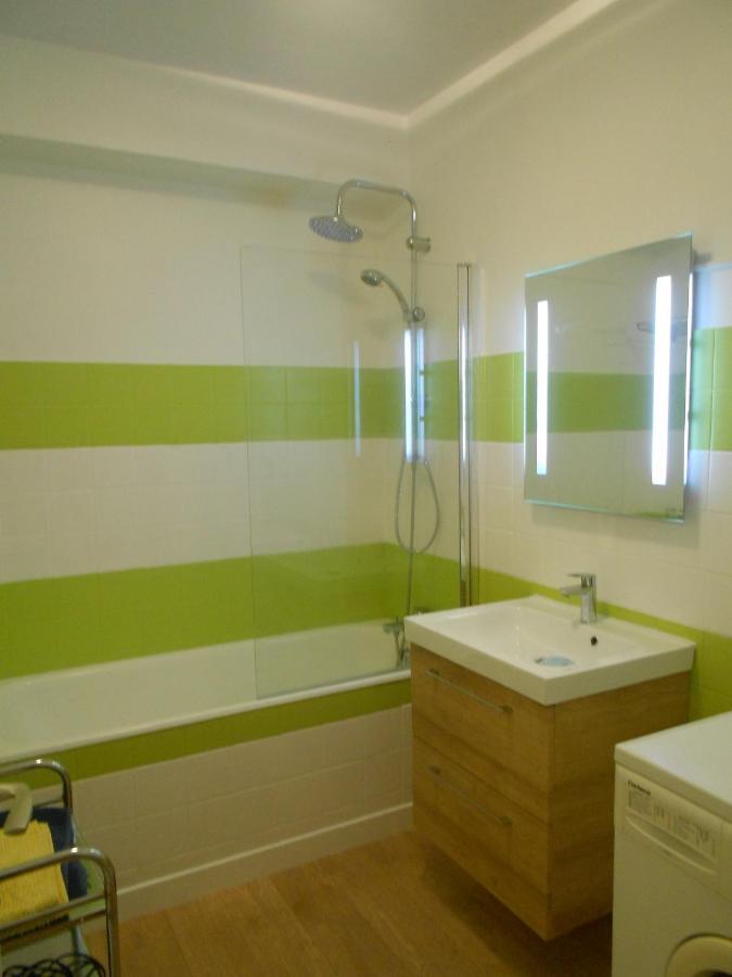 Appartement 3 Pieces Au Coeur D'Hendaye Plage المظهر الخارجي الصورة